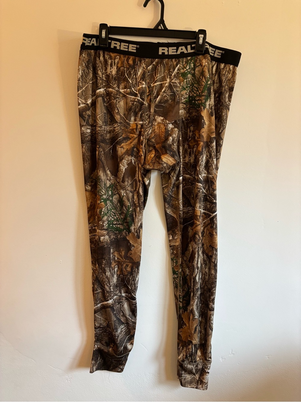 Realtree Men's Camo long John Pants with Black Branded Waistband